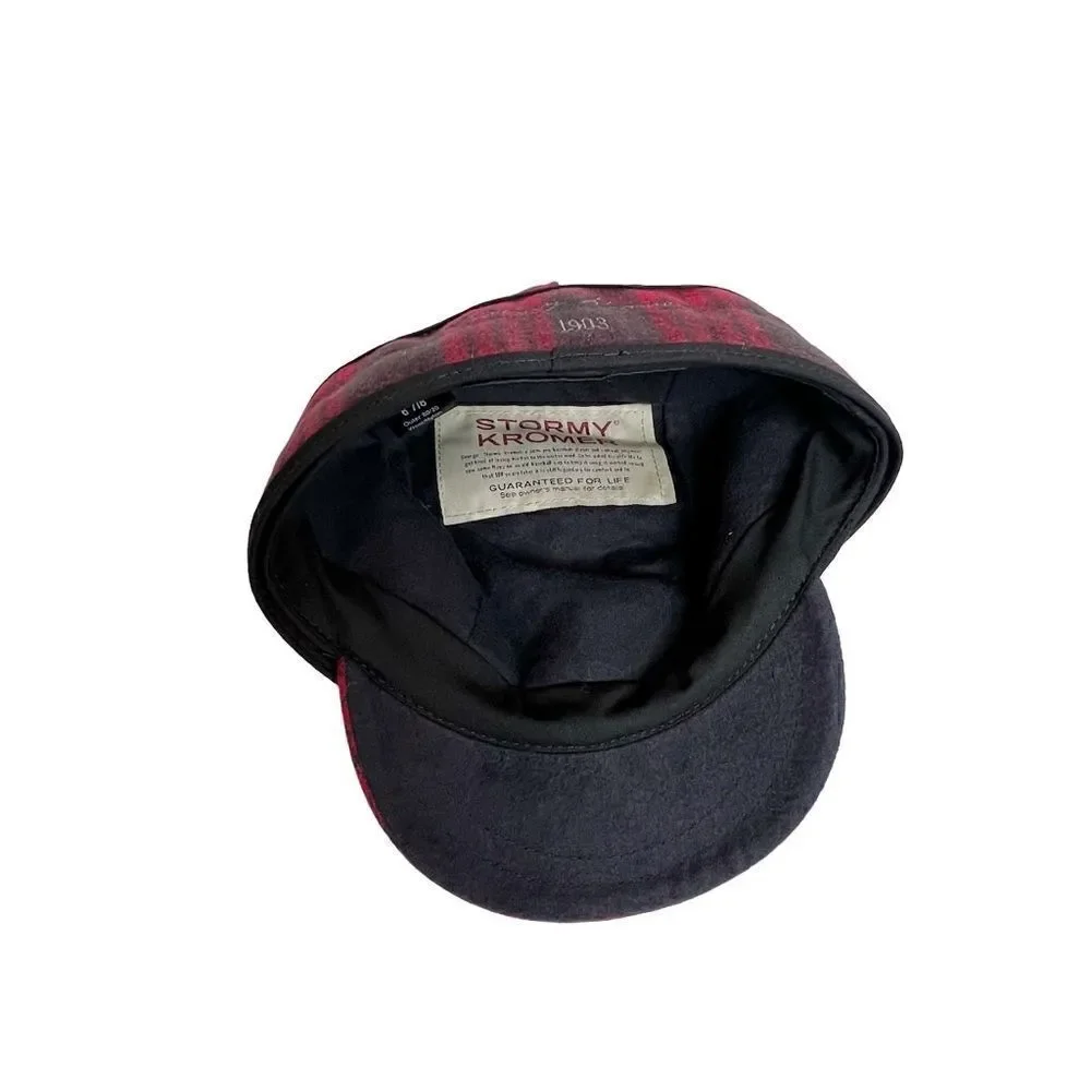Stormy Kromer “the button up” red and black wool blend hat